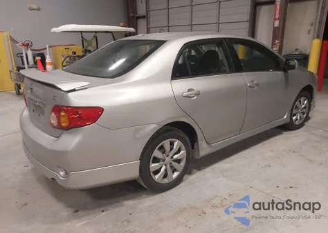 2010 Toyota Corolla S z USA, uszkodzony, nr VIN 1NXBU4EEXAZ189481